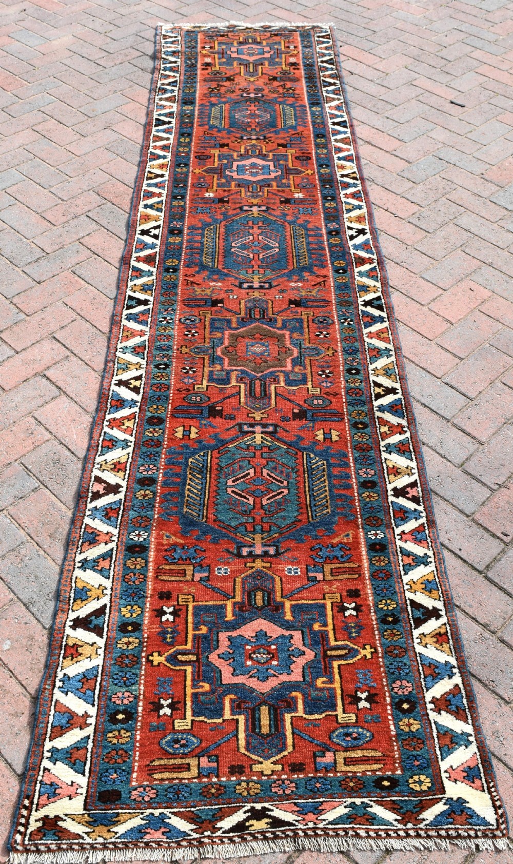 Antique Heriz narrow runner  330x77cm