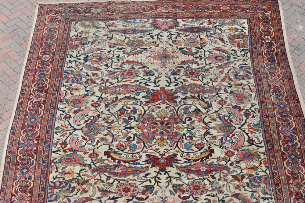 Fine antique Mahal room size carpet on ivory ground.440x324cm View VII