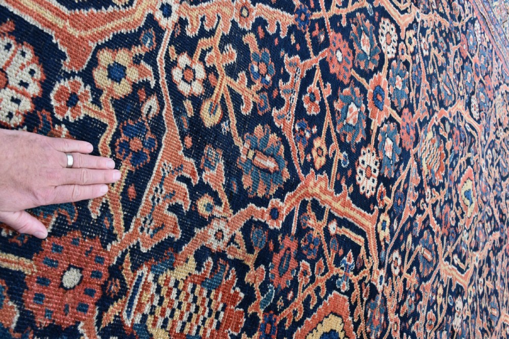 Antique Ferahan carpet 404x307 cm View IV