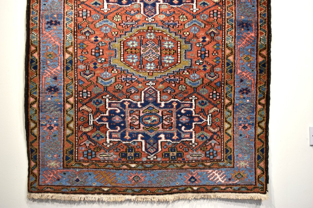 Antique Heriz small rug 137x109cm View III