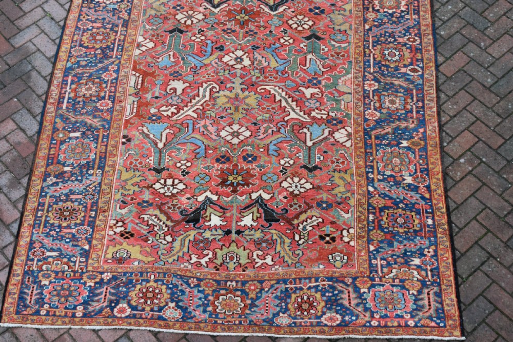 Antique Heriz carpet 293x224cm View VIII