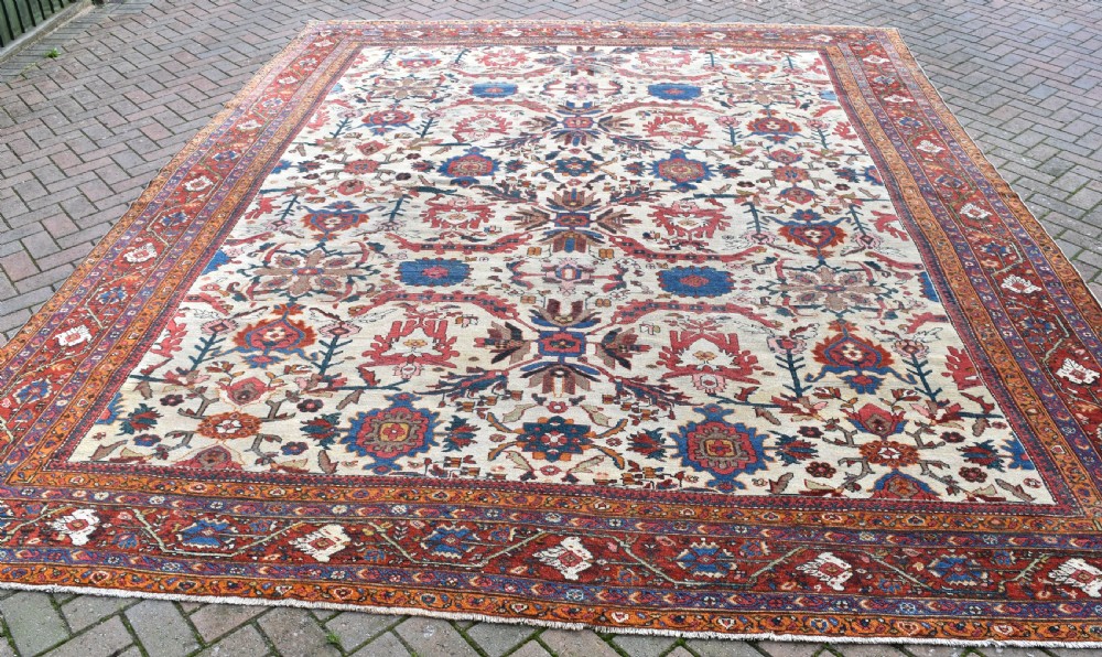 A fine antique Mahal carpet 402 x 303cm View III