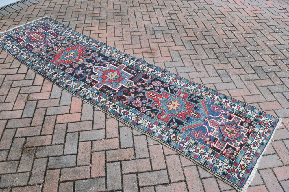 Antique Heriz Narrow Runner 311x78cm View III