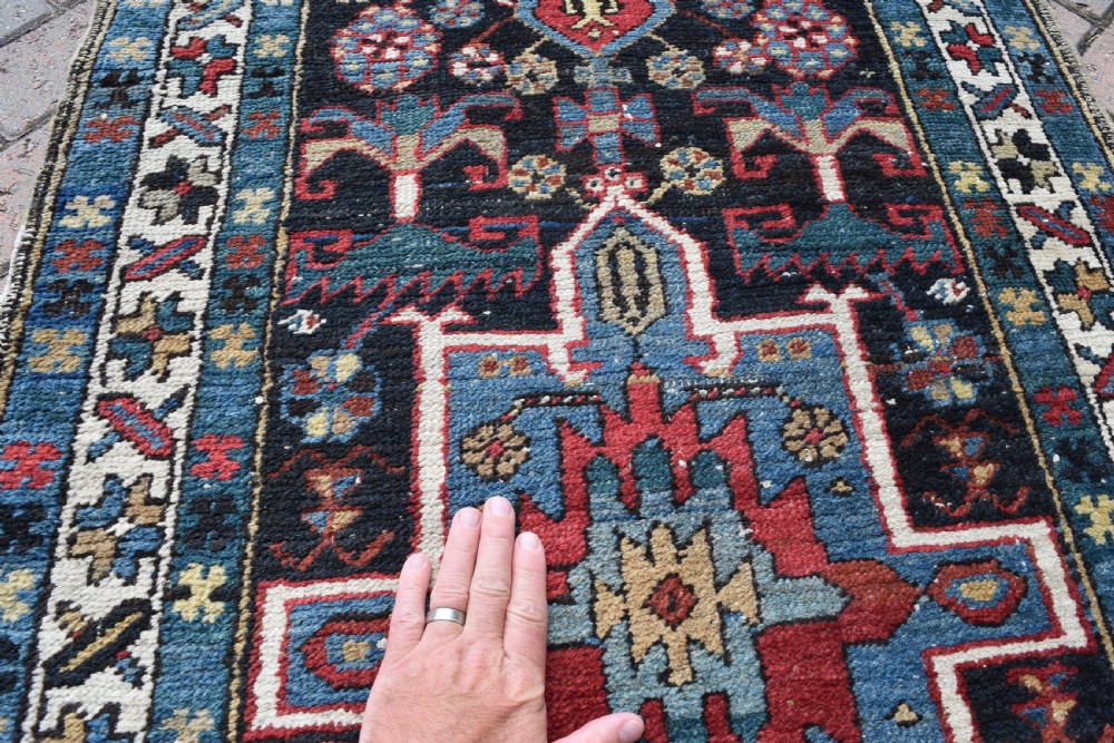 Antique Heriz Narrow Runner 311x78cm View IV