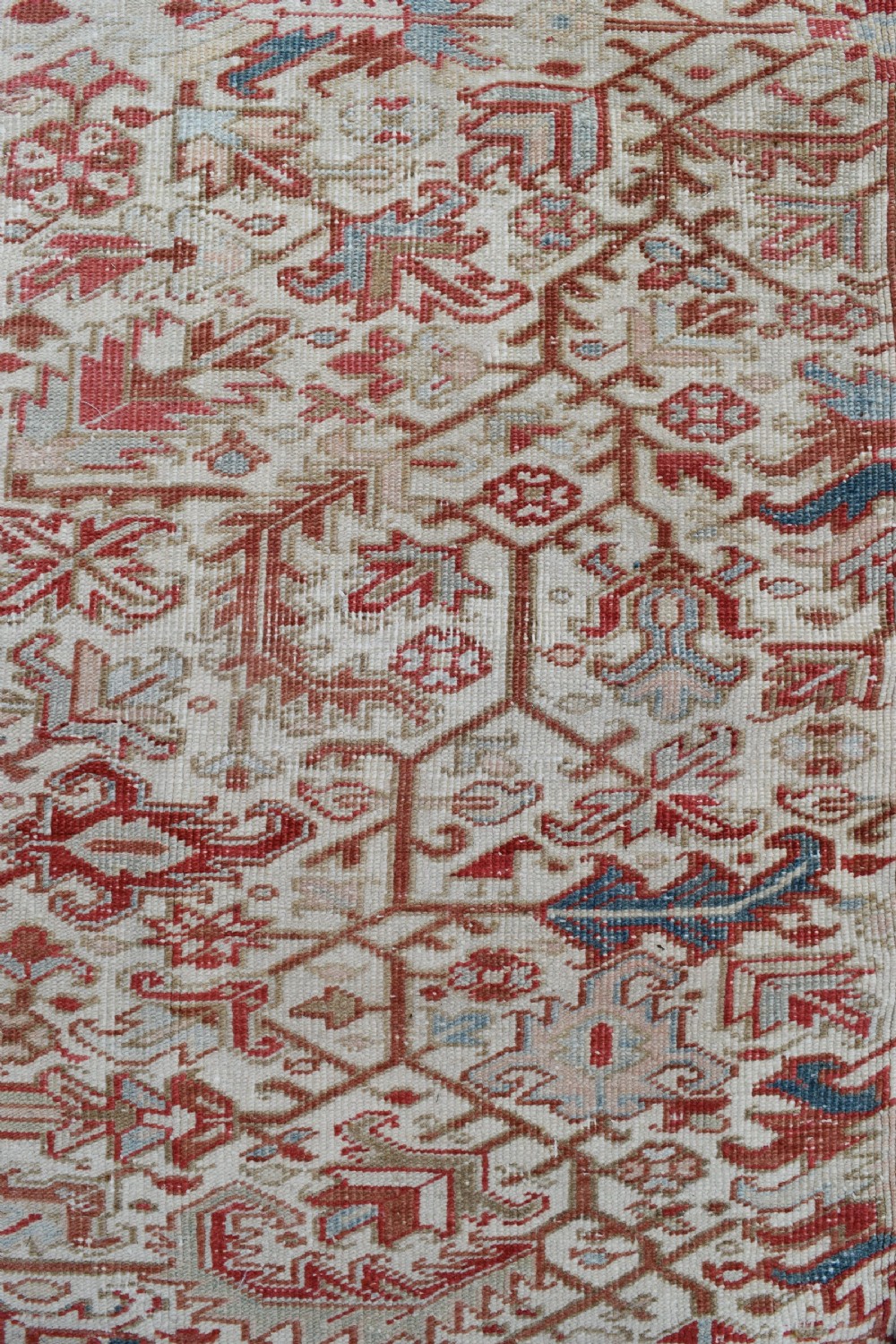 Old Heriz small carpet 299x213 cm View III