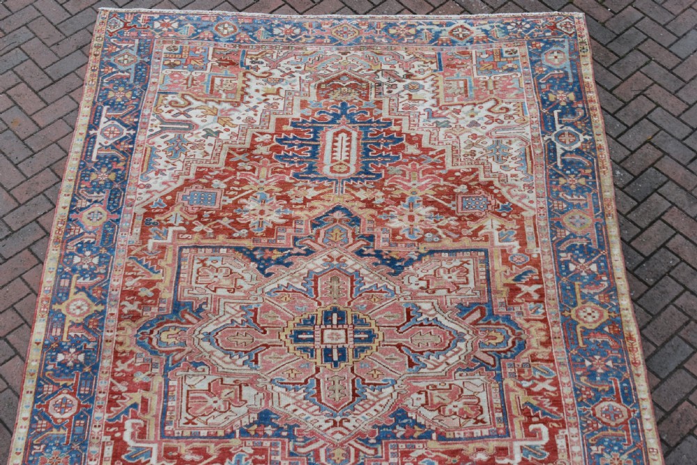 Old Room size Heriz carpet  335x214cm View IX