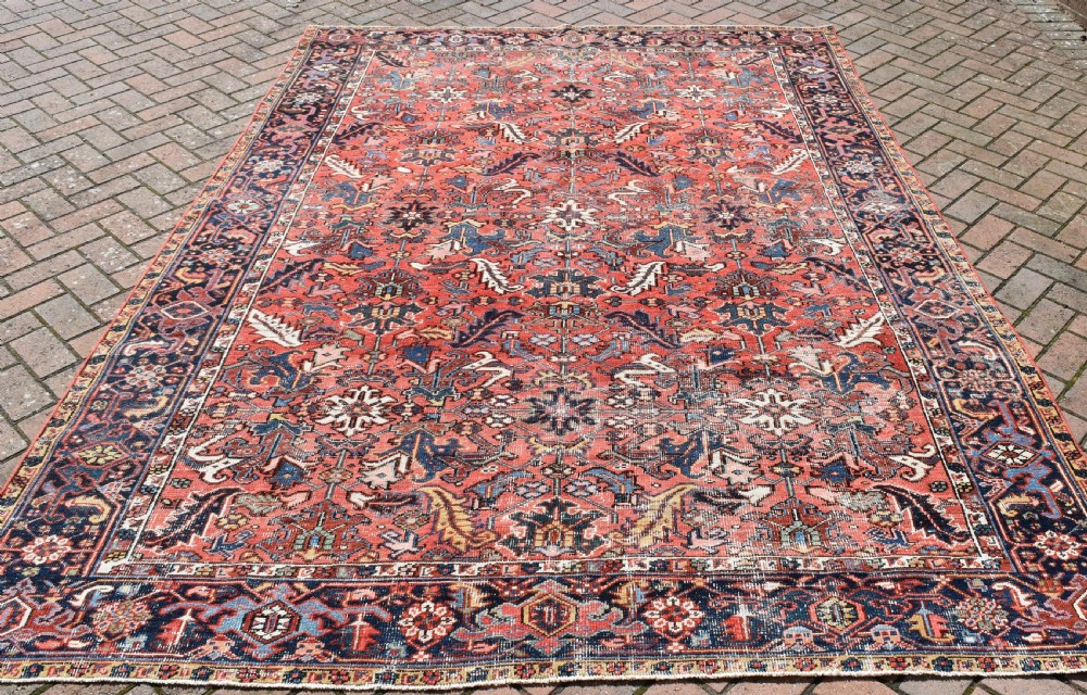 Old Persian Heriz roomsize carpet 297x221 CM View II