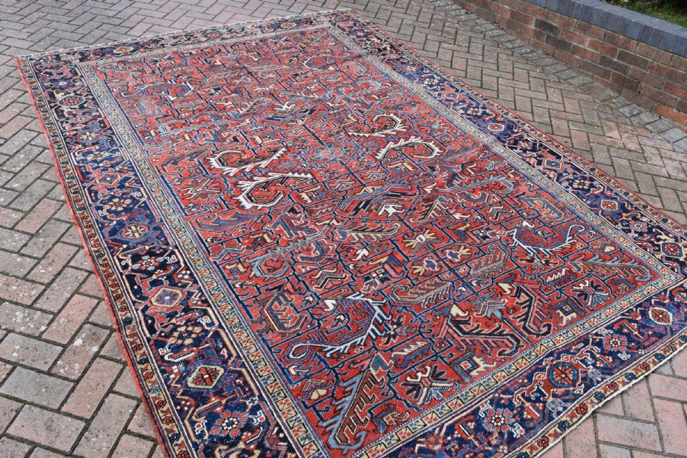 An Old Persian roomsize Heriz carpet 307x221 cm View III