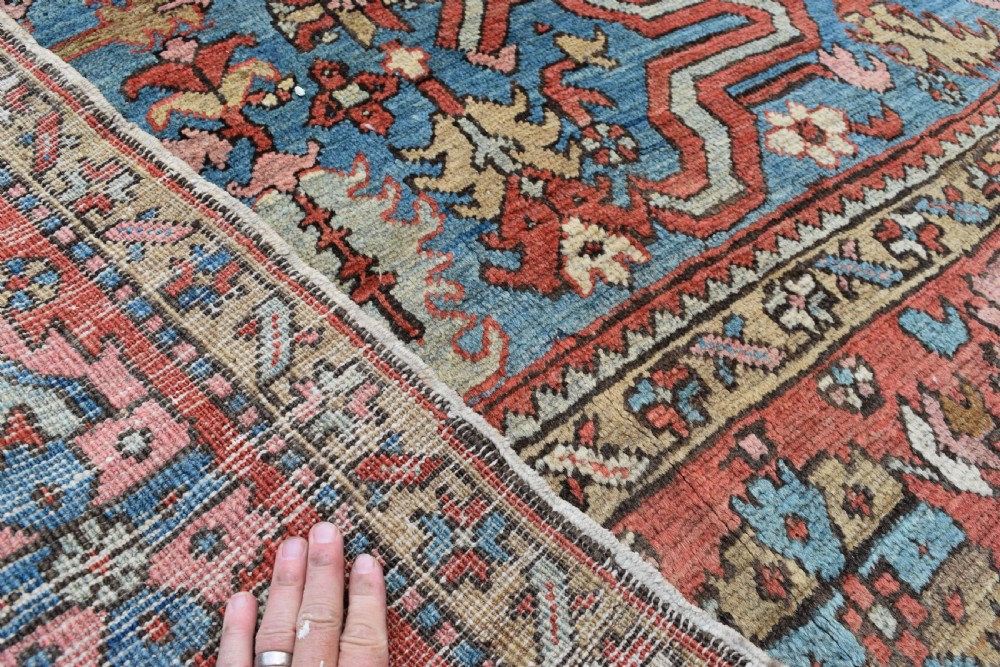 Good antique Heriz roomsize carpet 346x260 cm View XI