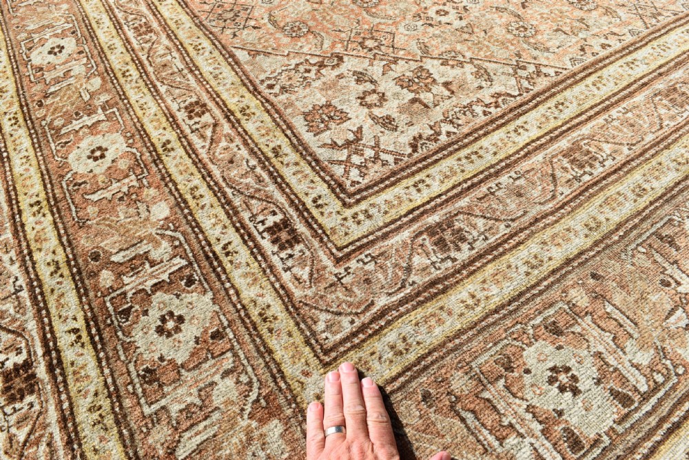 Antique Tabriz roomsize carpet 378x270 cm View IV
