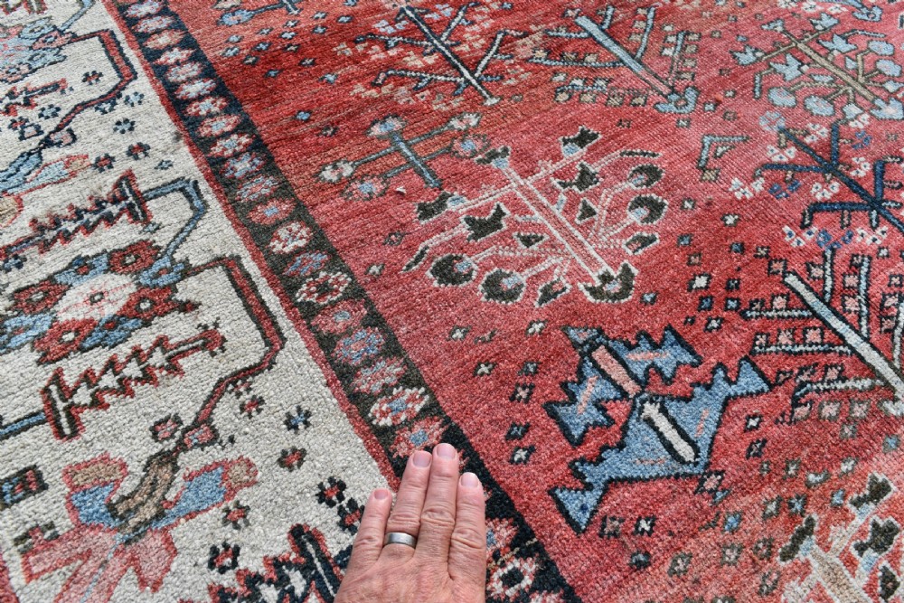 Antique Bakshaish square roomsize carpet 399x307 cm View IV