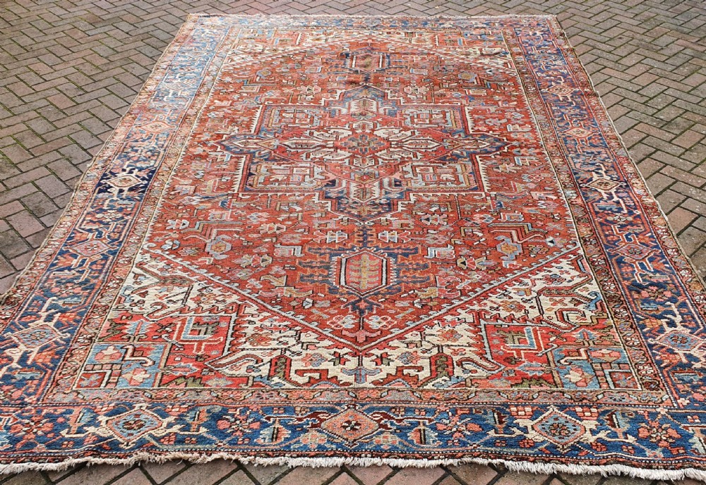 Antique Heriz carpet 361x 254cm