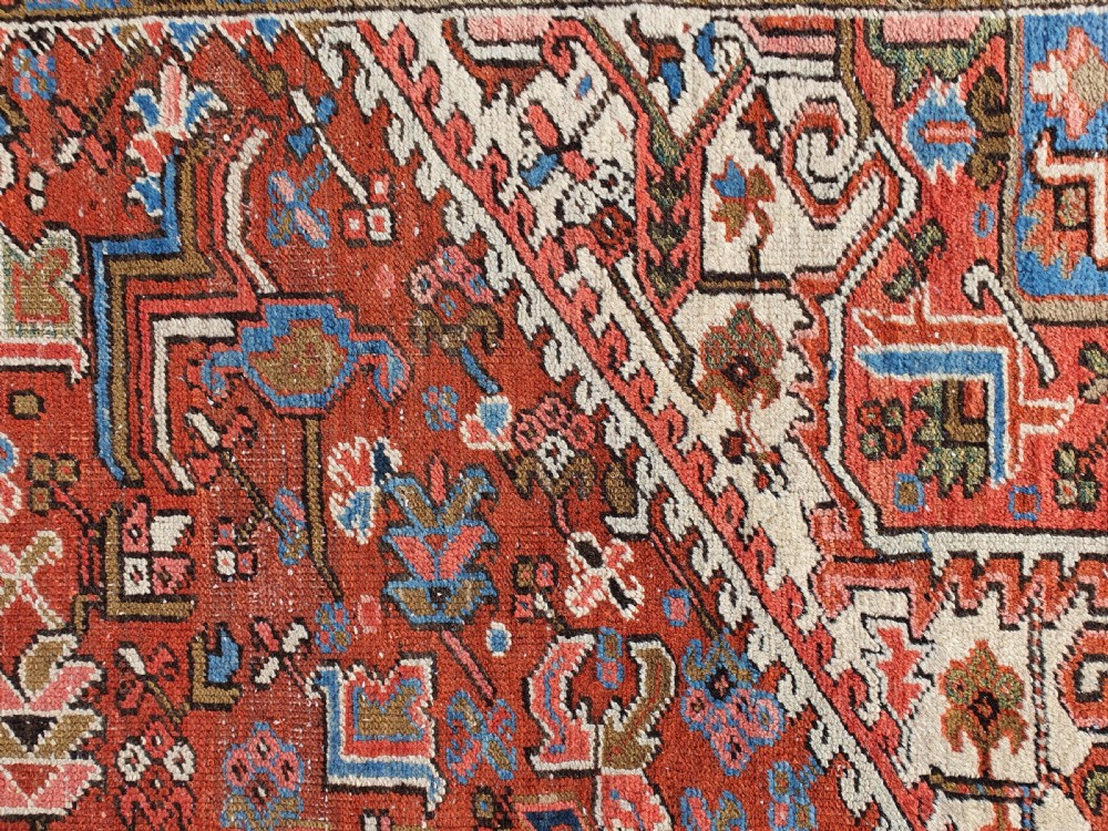 Antique Heriz carpet 361x 254cm View V