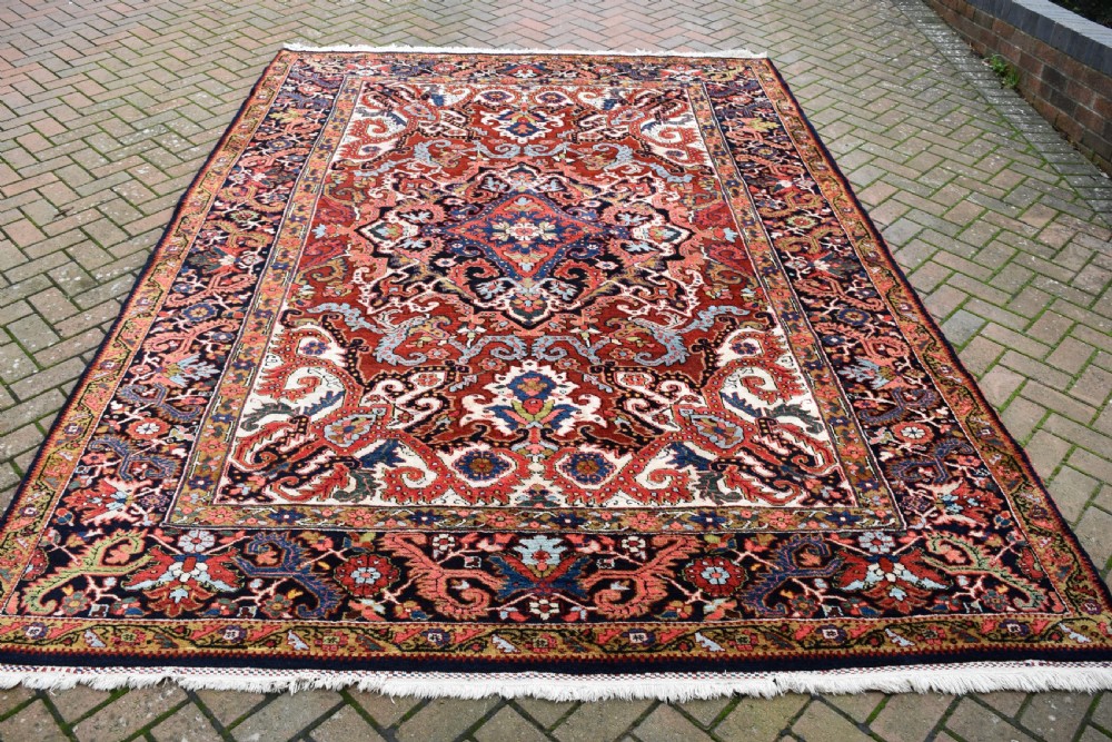 Old Heriz roomsize carpet 340x240 cm