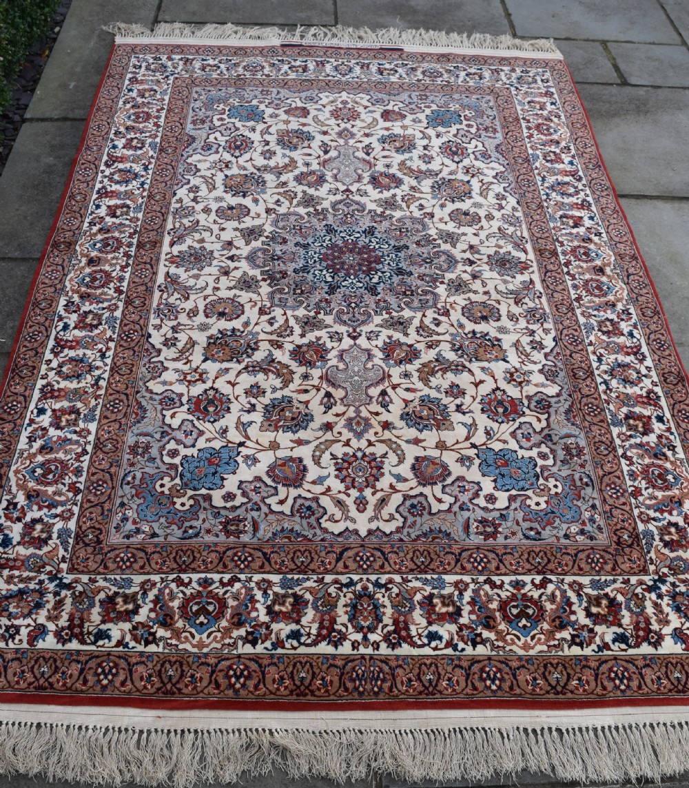 Very Fine Serafian Isfahan  Rug 234x147 CM View II
