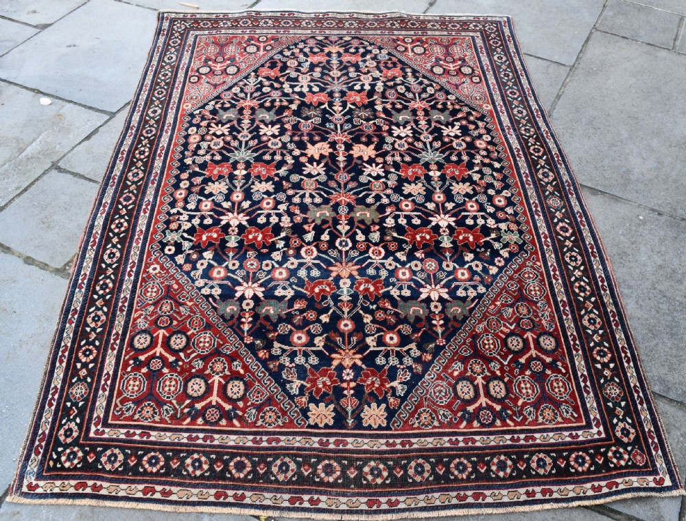 Antique Qasgai tribal rug 197x134 cm View II