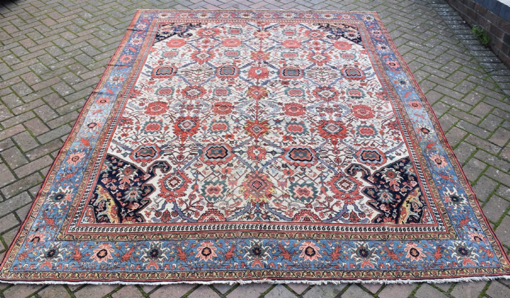 Very fine Antique Malyor carpet 280x208 cm