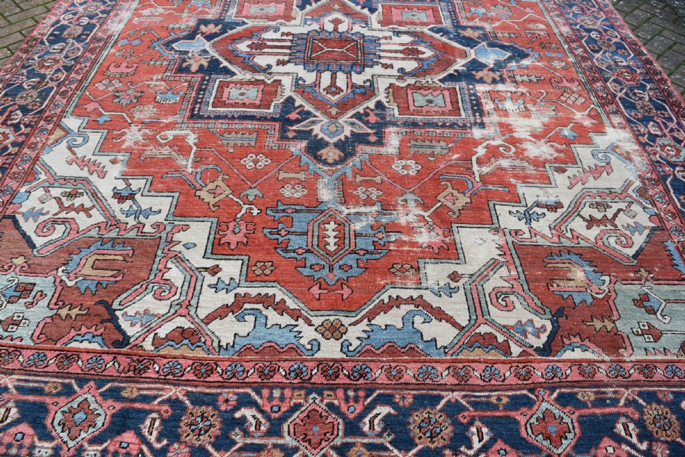 Antique Serapi Carpet 374 x 260cm View VI