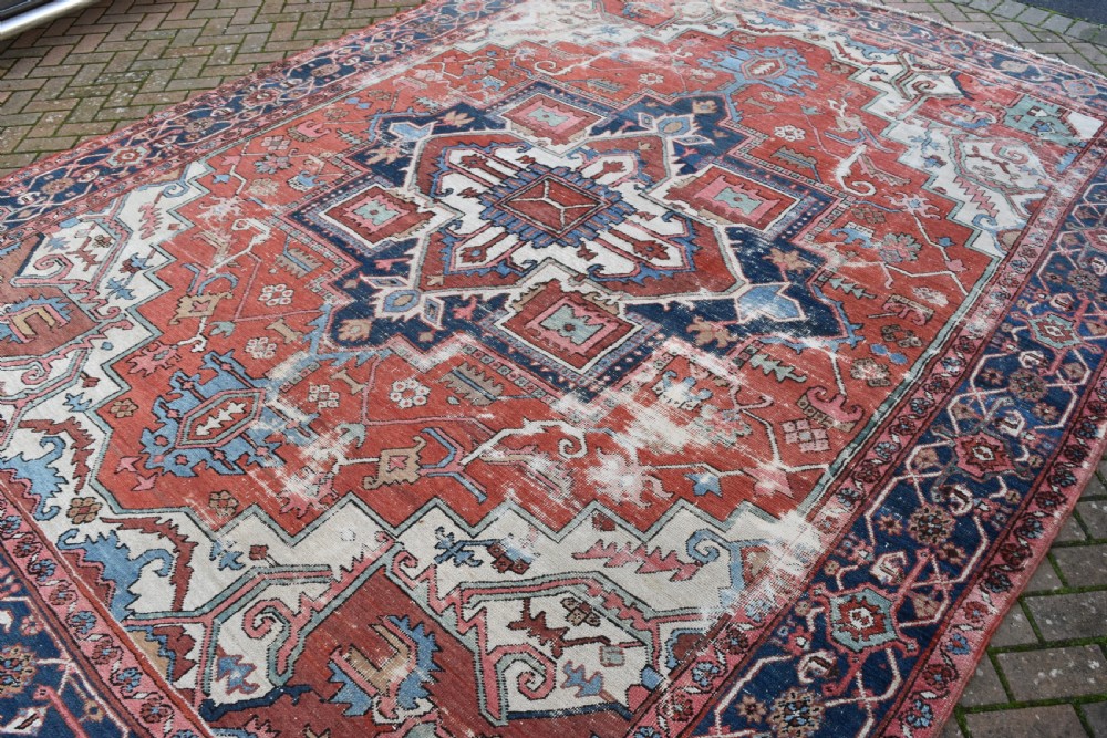 Antique Serapi Carpet 374 x 260cm View VII