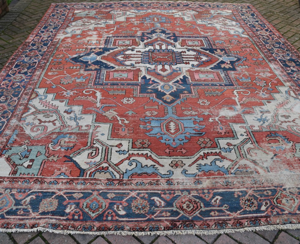 Antique Serapi Carpet 374 x 260cm View VIII