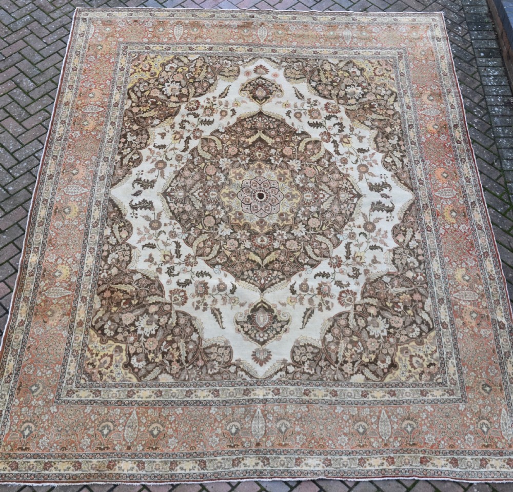 Antique Tabriz roomsize carpet  382x285 cm