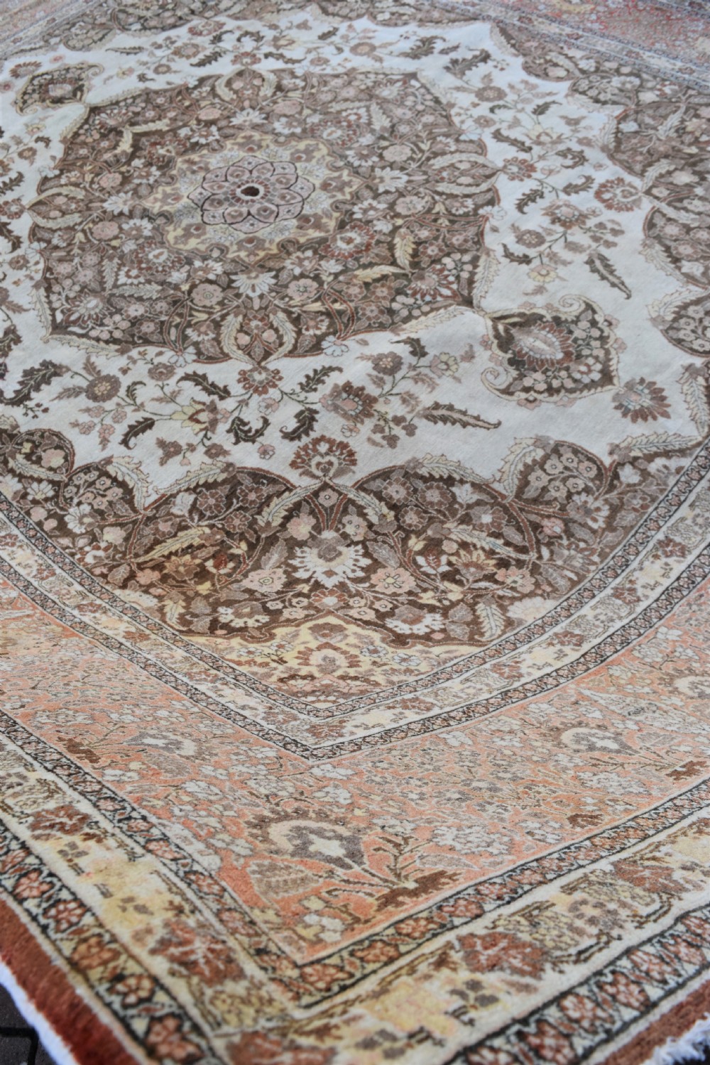 Antique Tabriz roomsize carpet  382x285 cm View IX