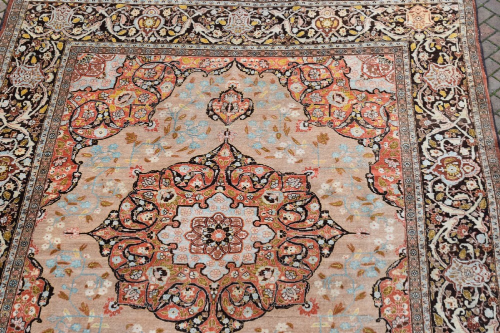 Fine antique Tabriz roomsize carpet 369x279 cm View IV