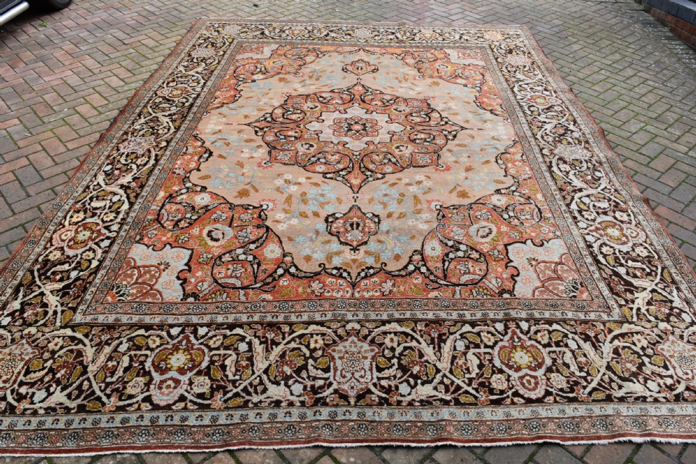 Fine antique Tabriz roomsize carpet 369x279 cm View V