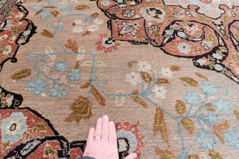 Fine antique Tabriz roomsize carpet 369x279 cm View X