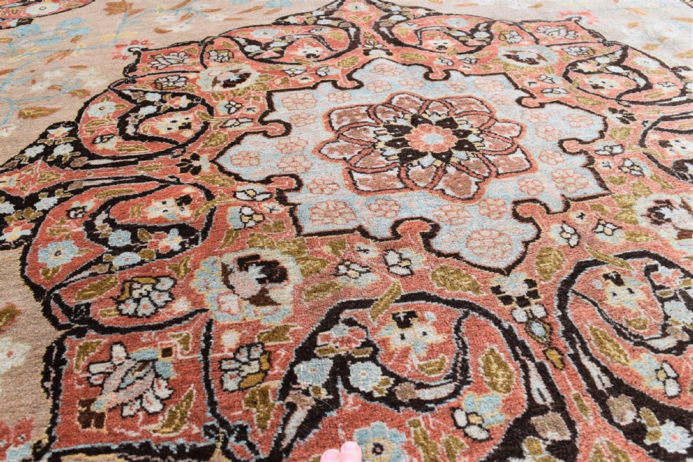 Fine antique Tabriz roomsize carpet 369x279 cm View XI