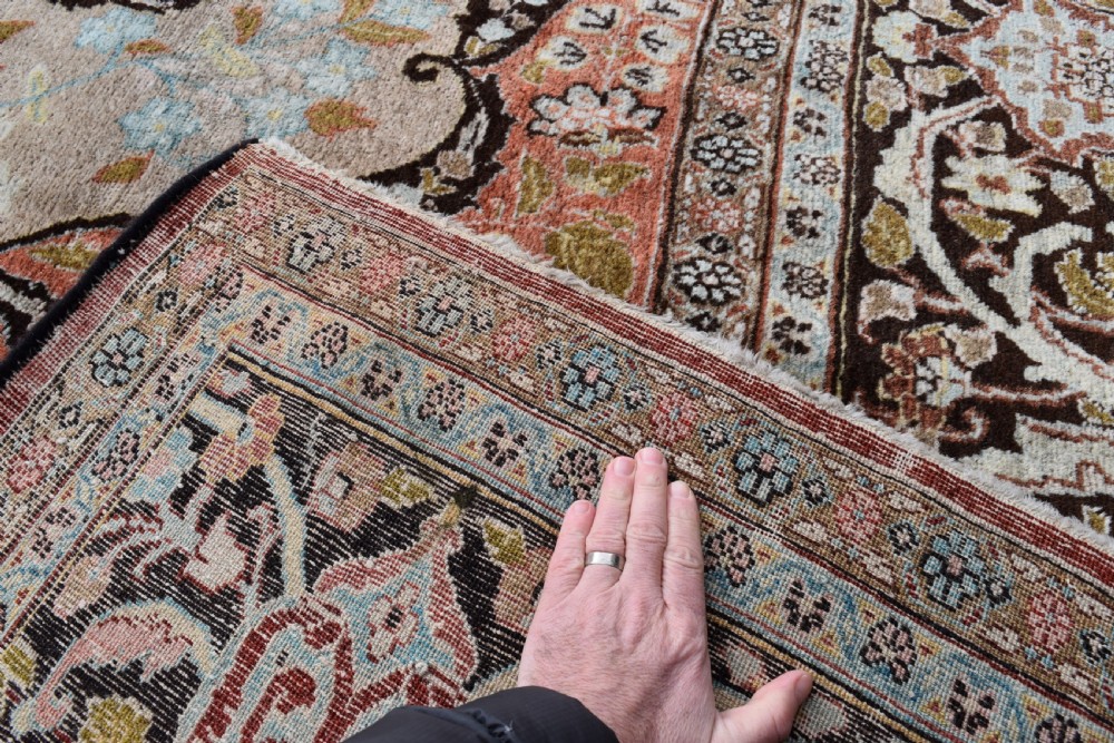 Fine antique Tabriz roomsize carpet 369x279 cm View XIII