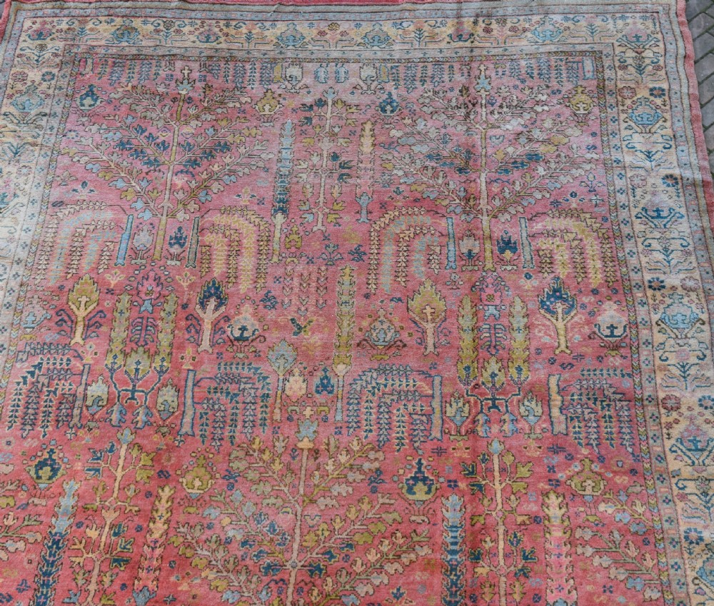 antique Ushak carpet 395x328cm View IV