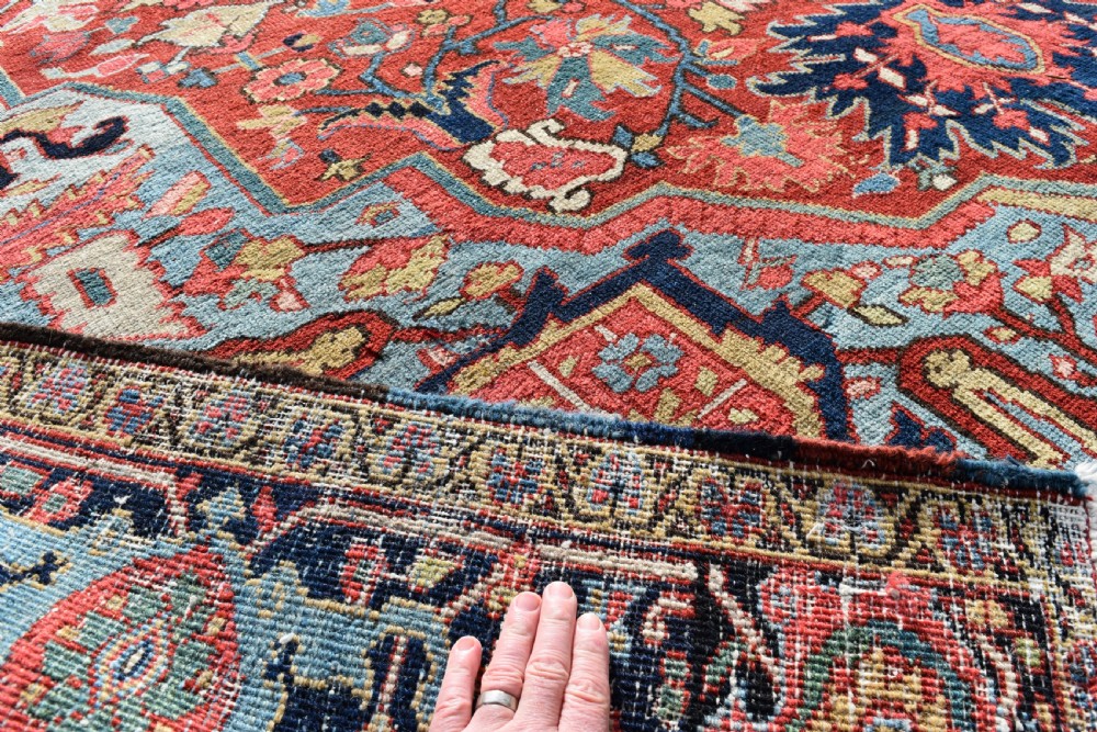 Antique Heriz Roomsize carpet 360x221 View V