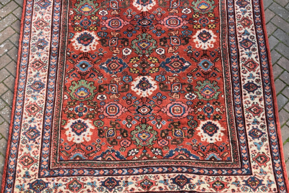 Old Mahal roomsize carpet 335x213cm View VI