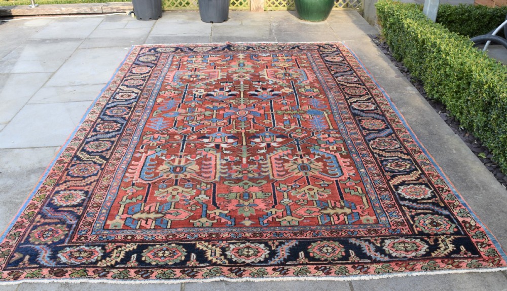 An antique Heriz small roomsize carpet  284x206cm View VII