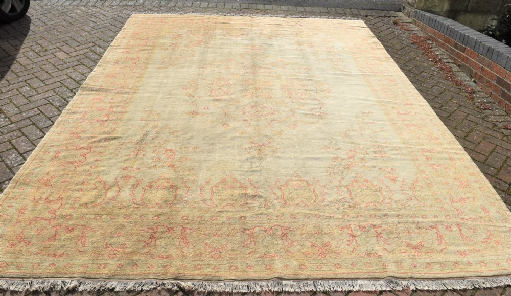 Antique Turkish Borlu roomsize carpet 365x271cm View III
