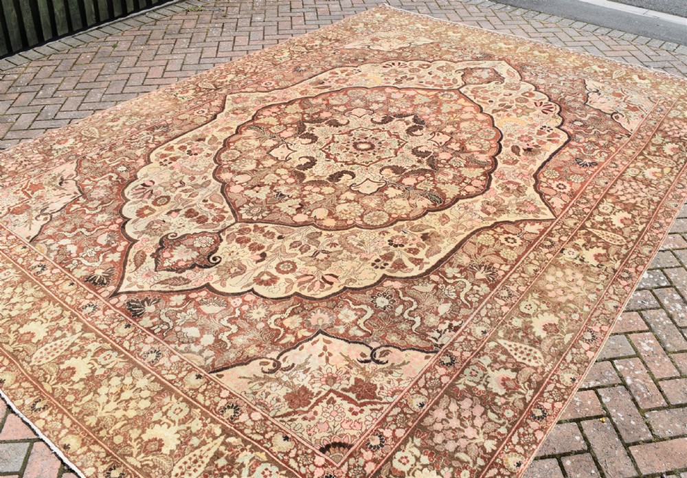 Fine antique Tabriz roomsize carpet 382x274 cm View VI
