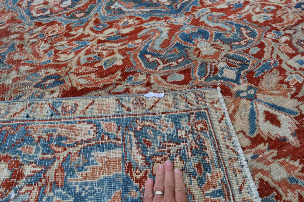 An Old Persian Heriz small roomsize carpet 324x223cm View VI
