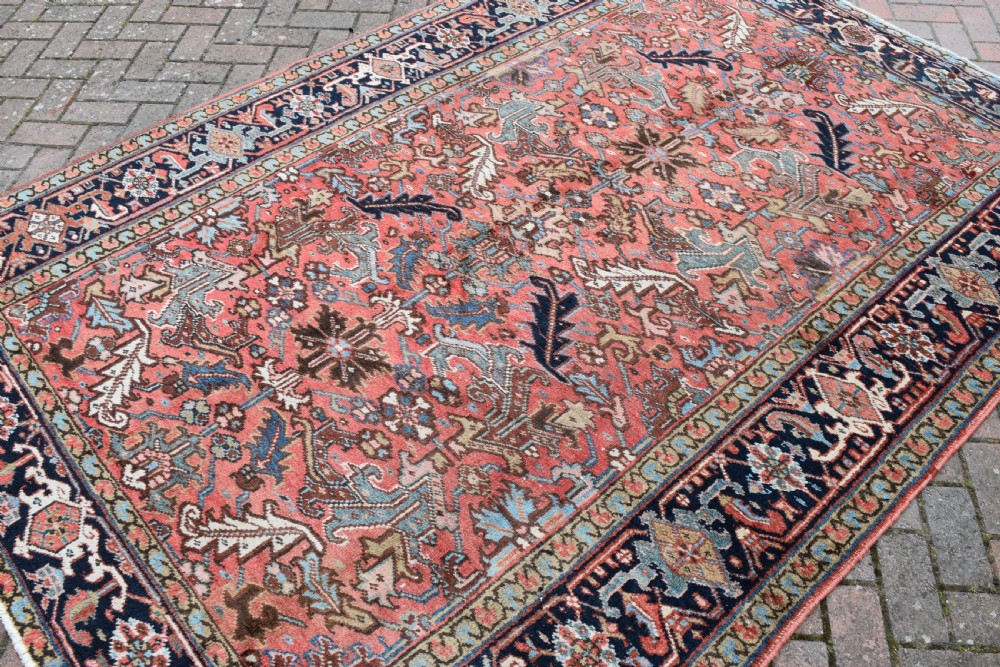An Old Persian Heriz small roomsize carpet 263x192cm View IV