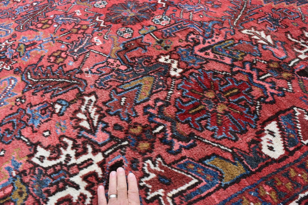 An Old Persian Heriz carpet with allover design 326x223cm View VII