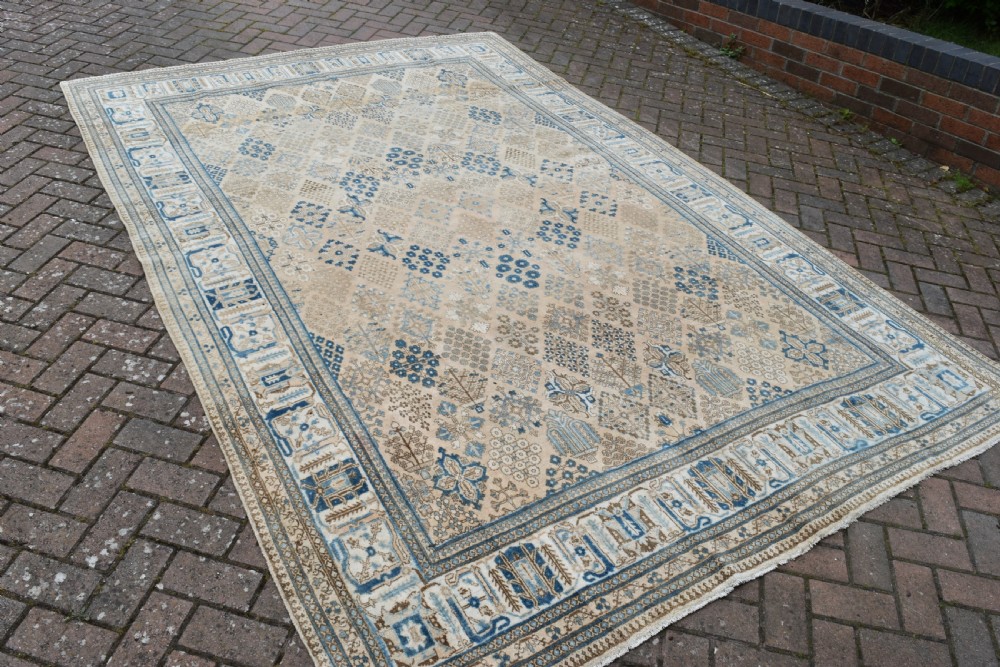 An Old Persian Joshaghan roomsize carpet 318x217cm View VII