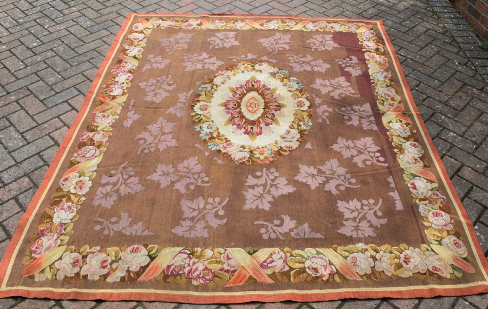 Fine antique French Aubusson carpet Circa 1860 334x234cm 