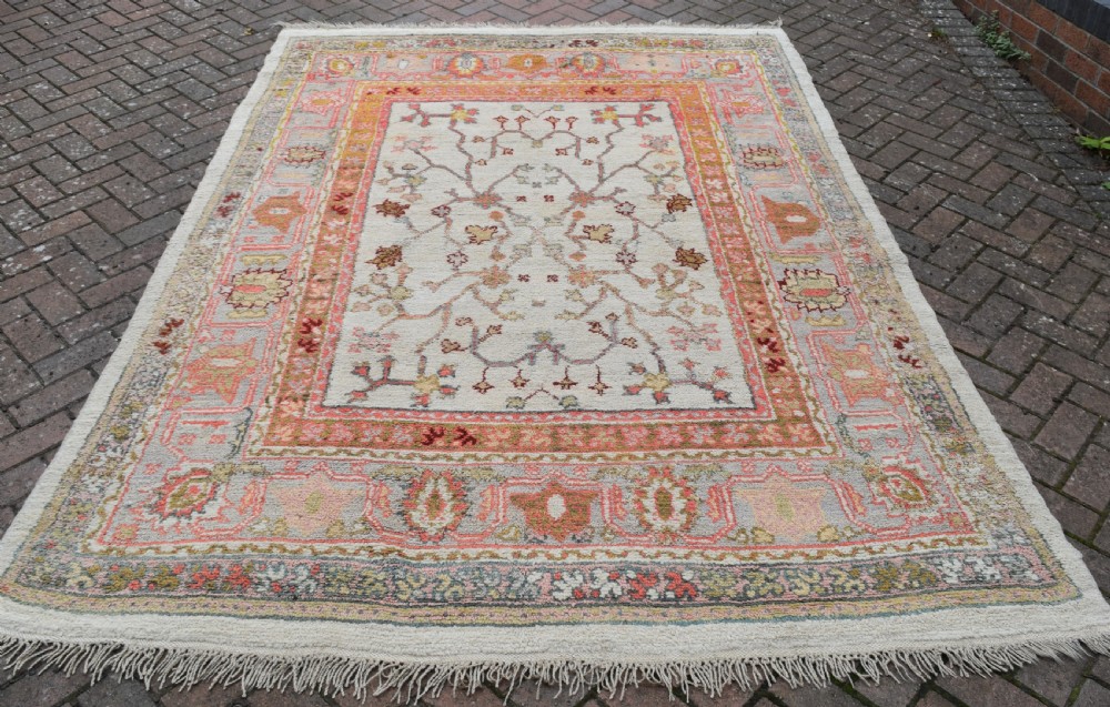 Antique Turkish Borlu small format carpet 285x205cm View IV