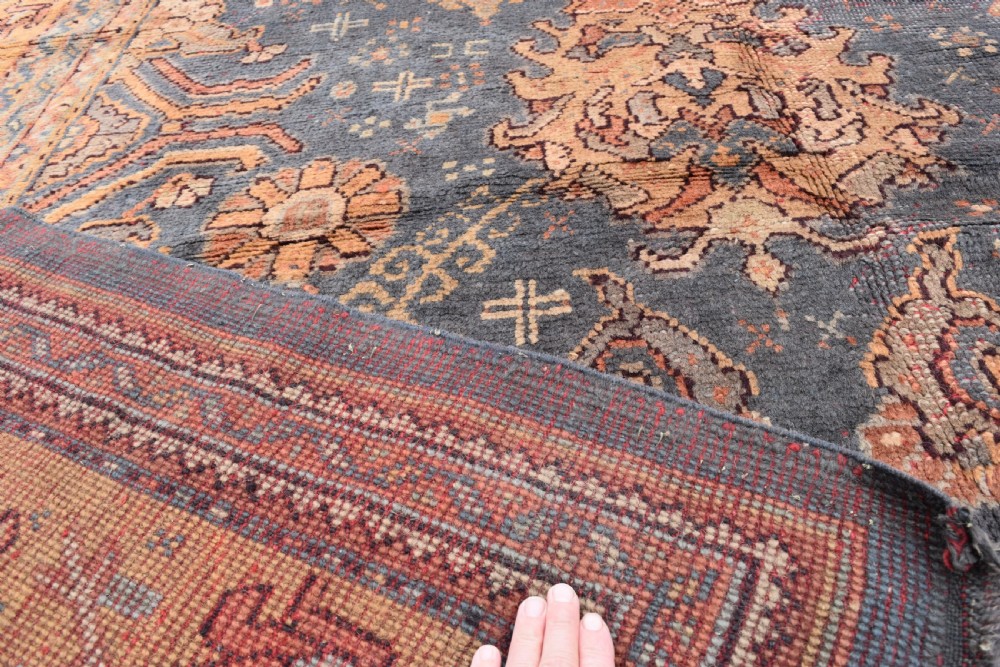 Antique Ushak carpet of very large proportions 517x399cm View V