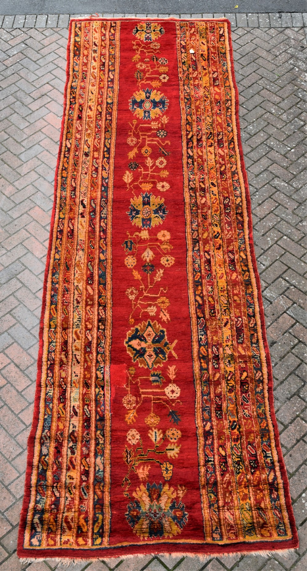 Large Ushak runner 459x137cm