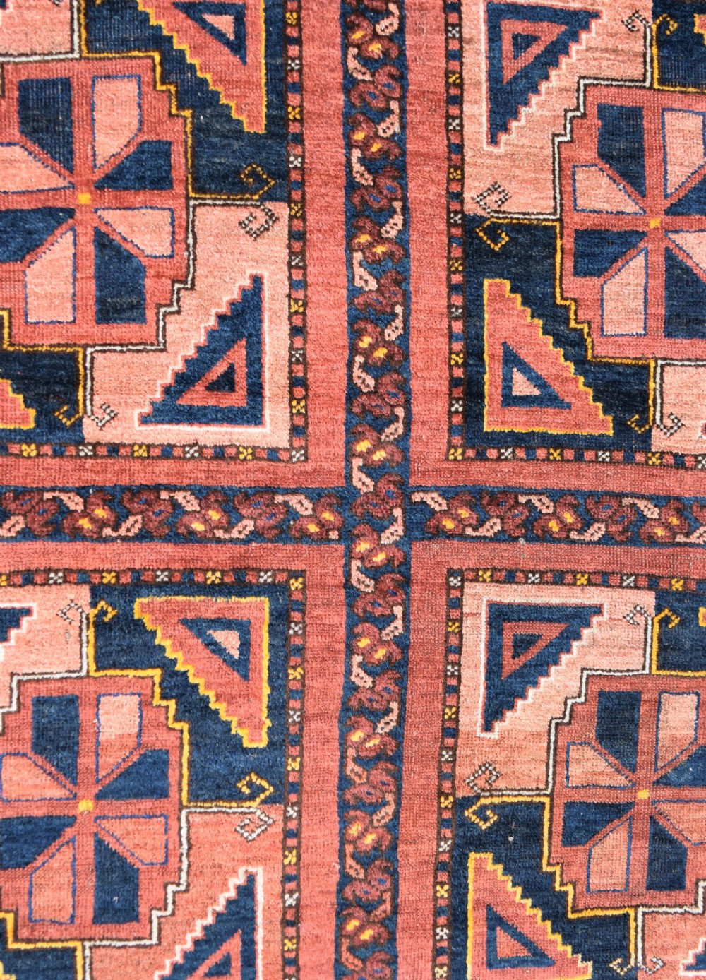 Antique Ersari Turkman square rug 115x112 cm View III