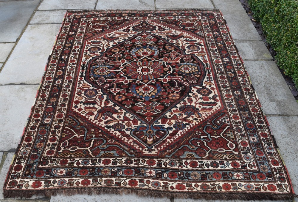 Antique Khamseh medallion design Tribal rug 207x151 cm View II