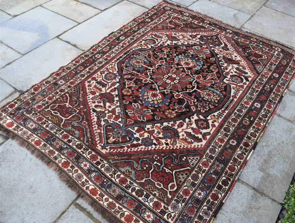 Antique Khamseh medallion design Tribal rug 207x151 cm View III