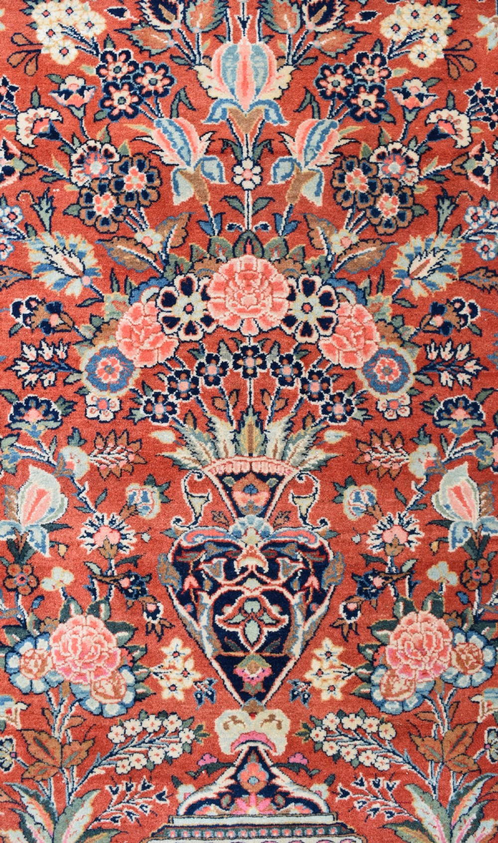 Antique Kashan Rug 202x132 cm View II