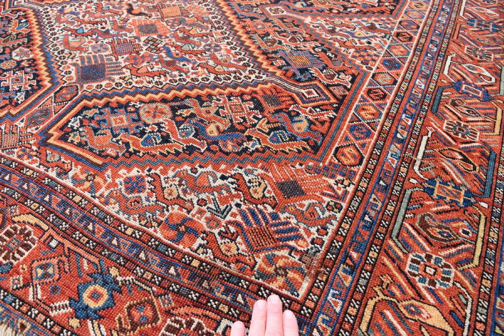 Antique Khamseh chicken rug 186x145 cm View II